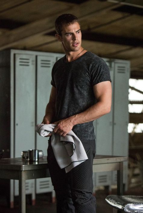 theo james Theo James Shirtless, Tobias Divergent, Thoe James, Divergent 2014, Divergent Theo James, Divergent Four, Divergent Movie, Theodore James, Tobias Eaton