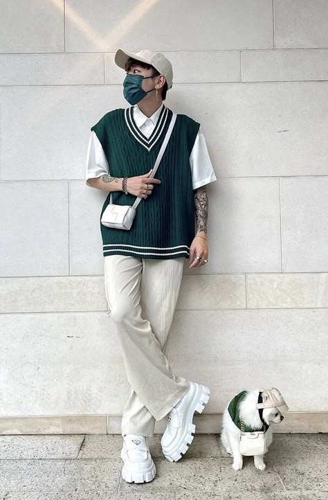 2022 Streetwear, Mens Striped Sweater, Vest Outfits Men, Striped Sweater Vest, Korean Street Fashion Men, Cable Knit Sweater Vest, School Sweater, Trendy Boy Outfits, Knit Sweater Vest