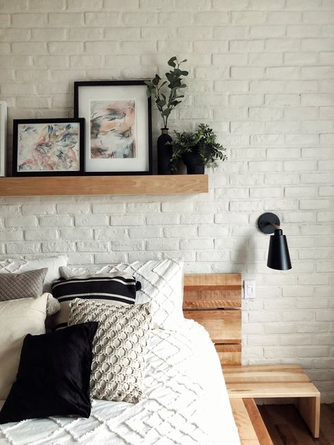 White Brick Interior Wall, Brick Wall Interior Bedroom, White Brick Wall Bedroom, Brick Bedroom Wall, White Brick Interior, White Brick Wall Interior, Bedroom Brick Wall, Brick Wall Bedroom, Brick Bedroom