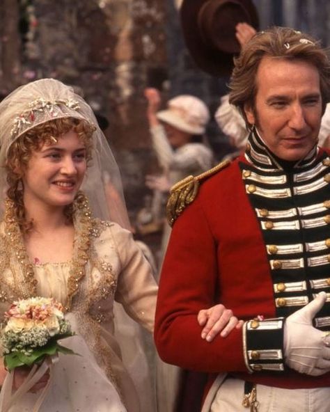 Kate Winslet and Alan Rickman in "Sense and Sensibility", 1995. Costume design by Jenny Beavan, and John Bright. Sense And Sensibility 1995, Marianne Dashwood, Movie Wedding Dresses, Movie Wedding, Cream Wedding Dresses, Jane Austen Movies, Wedding Dress Costume, Best Costume Design, Jane Austen Novels