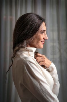 Angela Molina, Spanish Woman, Spanish Actress, Never Too Old, Advanced Style, Ageless Beauty, Grey Hair Color, Beauty Portrait, Aging Beautifully