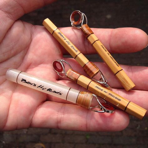 Ben's Fly Rods on Instagram: “Okay, this might look a bit strange. #ihaveaplan #glassisnotdead #bambooflyrod #flyfishing” Fly Fishing Knots, Custom Fishing Rods, Tying Flies, Fly Tying Desk, Diy Fishing Lures, Fishing 101, Diy Fishing, Rod Building, Bamboo Rods