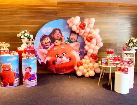 Party Store on Instagram: “Red #red #turningred #disney #turningredpixar #turningredparty” Turning Red Birthday, Red Party Themes, Themed Birthday Party Ideas, Red Party Decorations, Iron Man Birthday, Panda Birthday Party, Shark Birthday Invitations, Red Birthday Party, Red Disney