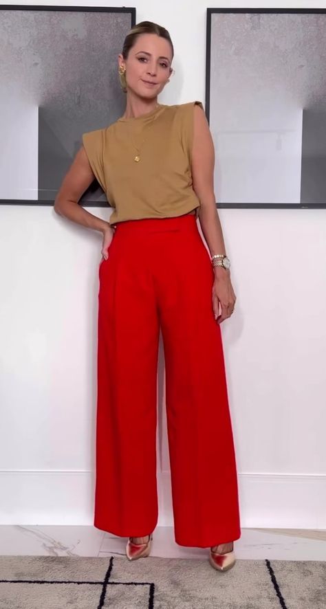 Red Pants Business Outfit, Red Pants Outfit 2023, Red Pants Outfit Work Summer, Red Crop Pants Outfit, Red Work Pants Outfit, Red Pants Outfit Fall, Red Slacks Work Outfit, Wide Leg Red Pants Outfit, Red Pant Outfits For Women