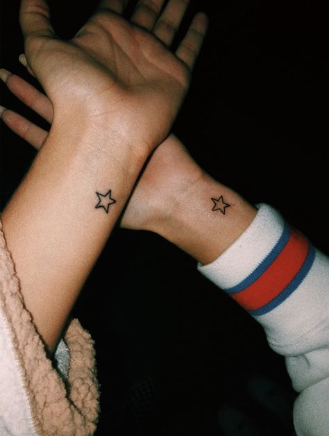 6 Stars Tattoo, Small Star Tattoo Ideas, Star On Wrist Tattoo, Star Tattoo Matching, Star Matching Tattoos, Star Tattoo Aesthetic, Preppy Tattoos, Wrist Star Tattoo, Star Heart Tattoo