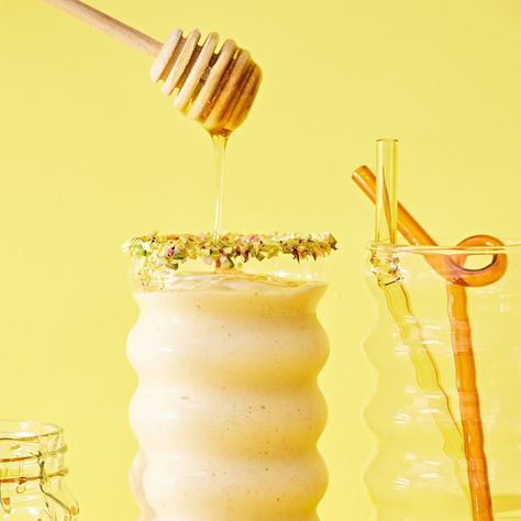 5 Unique Honey-Based Smoothie Recipes — Better Homes & Gardens Smoothie With Honey, Golden Kiwi Smoothie, Milk & Honey Nutrition, Honeydew Smoothie, Honey Smoothie, Better Homes, Better Homes And Gardens, Smoothie Recipes, Honey