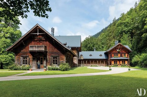 Inside a Rothschild Hunting Lodge in the Austrian Alps | Architectural Digest Lodge Interiors, Fiberglass Front Entry Doors, Cabin Homes Interior, Hunting Lodge Decor, Log Cabin Furniture, Log Home Interiors, Austrian Alps, Rustic Wood Furniture, Hunting Cabin