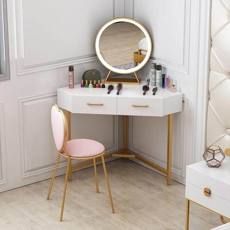 Feminine & Cute Vanity Table Makeup Desk Ideas, Diy Makeup Vanity Table, Corner Dresser, Dresser Makeup, Room Makeup, Diy Makeup Vanity, Desk Organization Diy, Dressing Table Design, Makeup Desk