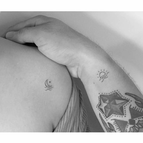 Matching Ocean Tattoos Couples, Sun And Moon Tattoo For Couples, Couples Wave Tattoo, Cute Matching Tattoos For Couples Love, Sum And Moon Tattoo Matching, Sun Moon Couples Tattoo, Moon And Sun Couple Tattoo, Ocean Couple Tattoos, Holiday Matching Tattoos