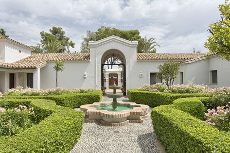 Get details of Contemporary Andalusian style luxury villa in Marbella in Marbella, Spain. Luxury Real Estate for sale on JamesEdition. Andalusian Houses, Mediterranean Courtyard, Andalusian Architecture, Spain Luxury, Dream Villa, Patio Grande, Marbella Spain, Andalusia Spain, Spanish House