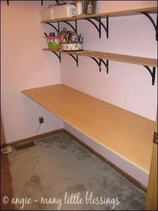 Basement Craft Area, Craft Room Ideas On A Budget, Craft Room Shelves, Craft Room Makeover, Basement Craft Rooms, Ikea Linnmon, Small Sewing Rooms, Craft Room Desk, Craft Room Closet