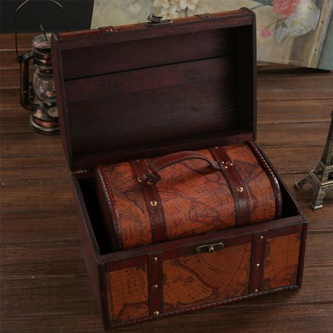 Wholesale selling three-piece classical European retro wooden boxes wooden storage box creativity Antique Gallery Bedroom Storage Boxes, Chest Decor, Antique Maps Vintage, Wooden Treasure Chest, Room Designer, Pirate Jewelry, Lockable Storage, Cheap Storage, Map Vintage