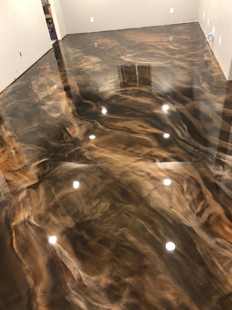 Epoxy coating Dark Brown Epoxy Floor, Apoxie Floors, Barndo Addition, Brown Epoxy Floor, Epoxy Basement Floor Ideas, Marble Epoxy Floor, Epoxy Basement Floor, Acid Wash Concrete, Epoxy Floor Basement