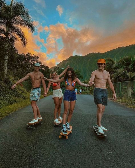 Mccall Gilbert, Skate Photoshoot, Mccall Mitchell, Skateboarding Aesthetic, Skateboard Aesthetic, Friend Pics, Adventure Aesthetic, Summer Surf, Hawaii Life