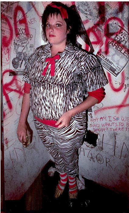 California Punk 1970s 80’s Punk, Poly Styrene, Punk Rock Girls, Chicas Punk Rock, 70s Punk, Punk Movement, 80s Punk, Punk Culture, Rock Photography