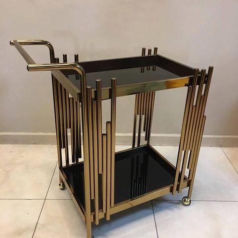 Gold Tables, Drinks Cart, Drinks Station, Bar Cart Design, Food Trolley, Custom Home Bars, Open Living Room Design, Metal Bar Cart, Stainless Steel Screen