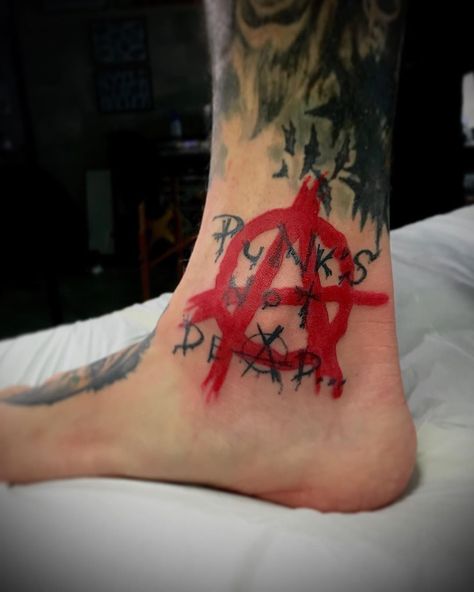 101 Amazing anarchy tattoo ideas you need to see! | Outsons | Men's Fashion Tips And Style Guide For 2020 Punk Tattoos Men, Punk Rock Tattoo Ideas, Tattoo Ideas Punk, Anarchy Tattoo Ideas, Punk Tattoo Grunge, Anarchist Tattoo, Punk Tattoo Ideas, Punk Rock Tattoos, Anarchy Tattoo