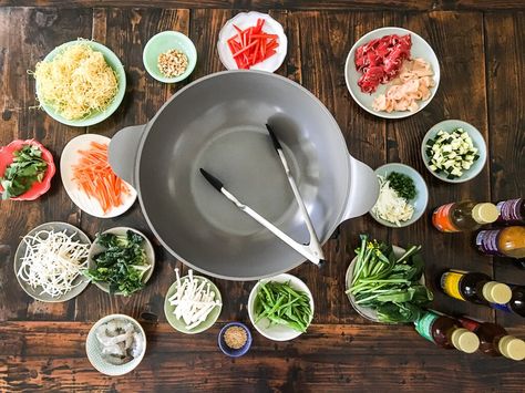 How to DIY Mongolian BBQ at home! Fun interactive dinner with step by step photos. ~ http://steamykitchen.com Mongolian Grill Recipes, Mongolian Bbq At Home, Mongolian Barbecue, Barbeque Sides, Bbq At Home, Recipes Noodles, Mongolian Bbq, Mongolian Grill, Barbecue Recipes Grill