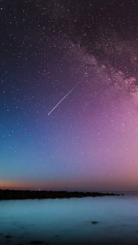 Falling Stars Aesthetic, Falling Stars Wallpaper, Shooting Stars Aesthetic, Shooting Star Aesthetic, Shooting Star Wallpaper, Night Sky Photography, Falling Star, Night Sky Wallpaper, Image Nature