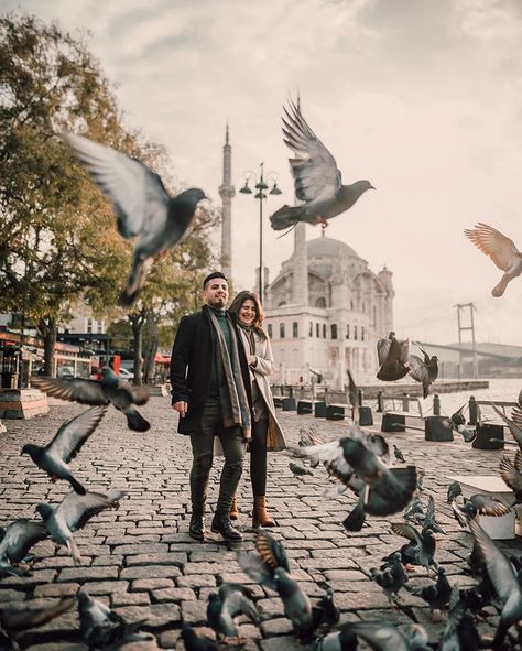 Istanbul Couple, Turkey Couple, Turkey Pics, Claudia Lars, Istanbul Travel Guide, Everything Will Be Fine, Istanbul Turkey Photography, Istanbul Photography, Couple Travel