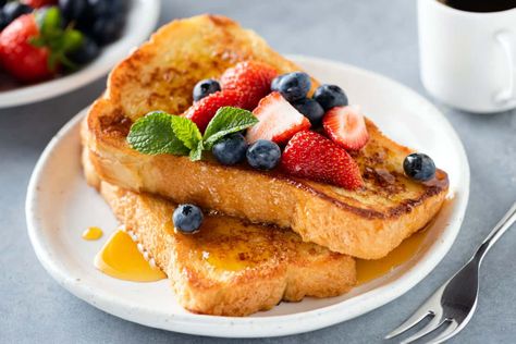 A Taste of France: 17 Delicious Desserts That Are Worth Making At Home Buttermilk French Toast, Air Flyer, Croissant French Toast, Perfect French Toast, French Bread French Toast, Classic French Toast, Brioche French Toast, Dry Bread, French Toast Sticks