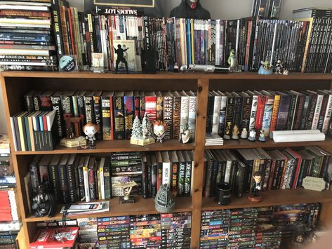 Stephen King Collection, Stephen King House, Stephen King Books, Vhs To Dvd, King Book, Bookshelves Diy, House Book, Book Case, Reading Corner