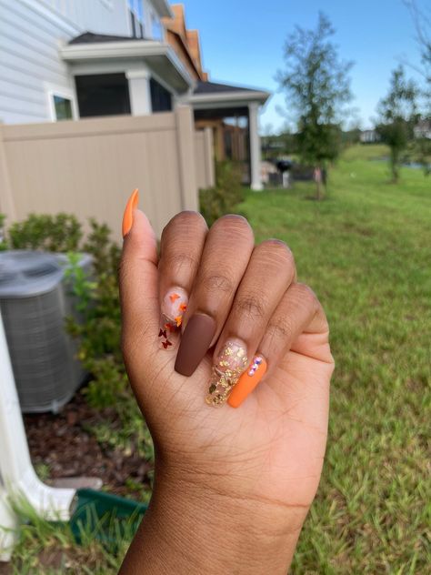 Mobile Nail Technician, Mobile Nails, Custom Nails, Nail Polish Colors Fall, Tapered Square Nails, Short Coffin, Cute Toe Nails, Ombre Acrylic Nails, Short Coffin Nails