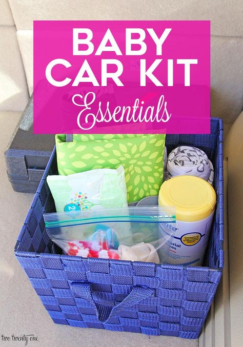 Baby Car Kit - What to always keep in your car! #babyessentials #babytravel Car Kit Essentials, Shoe Organization Diy, Car Emergency Kit, Good Year, Car Kit, Kid Friendly Trips, Valentine Photography, 15 Diy, Baby Organization