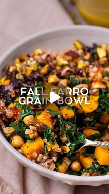 Vegetable Farro Soup, Fall Farro Recipes, Roasted Vegetable Grain Bowl, Farro Grain Bowl, Recipes With Farro, Farro Bowl Recipe, Erica Baty, Farro Bowl, Fall Salads