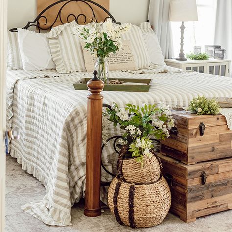 Elevate the ambiance of your master suite with our Classic Country Stripe King Size Quilt and Shams Set. This exquisite bedding ensemble seamlessly blends rustic country charm with modern elegance for a look that will transform your sleeping space into a cozy haven where you'll love to relax and unwind. Add warmth, style, and personality to your bed with this three-piece bedding set. Includes two matching king-size pillow shams. | Antique Farmhouse Classic Country Stripe King Size Quilt and Sham Cozy Farmhouse Bedroom, Farmhouse Bedding Sets, Rustic Farmhouse Bedroom, Farmhouse Bedroom Decor Ideas, French Country Bedrooms, Farmhouse Bedding, Cottage Bedroom, Inspire Me Home Decor, Farmhouse Fall Decor