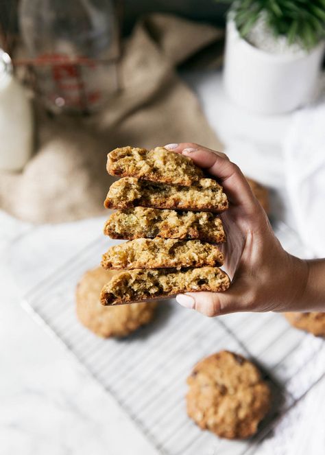 Golden Raisin Cardamom Oatmeal Cookies - Broma Bakery Cardamom Oatmeal, Broma Bakery, Nice Recipes, Oatmeal Cookie Recipes, Golden Raisins, Oatmeal Raisin Cookies, Raisin Cookies, Oatmeal Raisin, Oatmeal Cookies