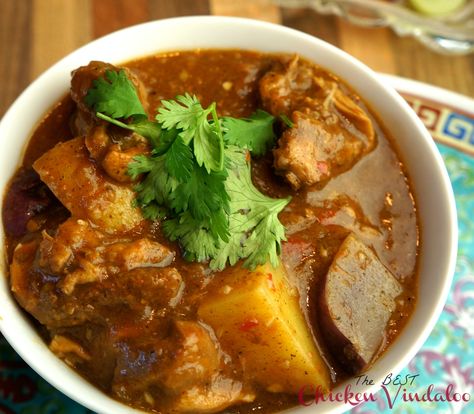 The best chicken vindaloo Chicken Vindaloo Recipe, Vindaloo Curry, Sesame Seeds Recipes, Vindaloo Recipe, Chicken Vindaloo, Asian Chicken Salads, Seasonal Cooking, Vindaloo, Paleo Crockpot