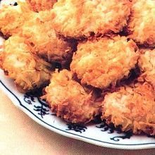 Recipe: Houlihan's Stuffed Chicken Breast recipes (repost) - Recipelink.com Chrusciki Recipe, Wonton Chips, Coconut Recipe, Retro Restaurant, Fried Wontons, Melting Moments, Stuffed Chicken Breast, Recipes Cookies, Cookie Gift