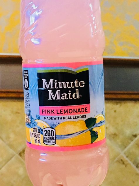 Pink Lemonade Mixed Drink, Minute Maid Pink Lemonade, Sparkly Pink Lemonade, Alcoholic Pink Lemonade, Pink Lemonade Lucozade, Lemon Lemonade, Minute Maid, Vitamin Water Bottle, Pink Lemonade