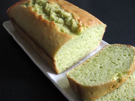 Avocado Pound Cake – Hiroko's Recipes Vegan Avocado Cake, Avocado Oil Cake, Chocolate Avocado Bread, Baking With Avocado Oil, Three Ingredient Avocado Bread, Recipes Using Avocado, Avocado Cake Recipe, Basic Pound Cake Recipe, Avocado Muffins