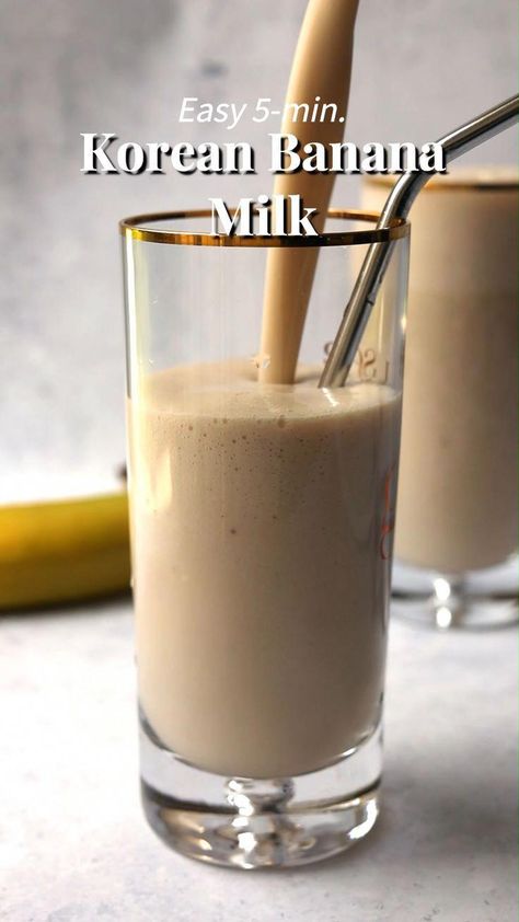 #WhatAreHealthyNutritionFacts Banana Milk Coffee Recipe, How To Make Banana Milkshake, Korean Milkshake, Milk Shake Recipes, Banana Juice Recipe, Korean Banana Milk, Healthy Milk Recipes, Banana Shake Recipe, Milkshake Ideas