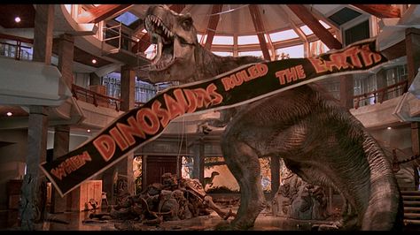 Jurassic Park (1993) Jurassic Park T Rex, Dinosaur Movie, Jurassic Park 1993, Jurassic Park Movie, Jurrasic Park, Michael Crichton, Summer Movie, Falling Kingdoms, The Lost World