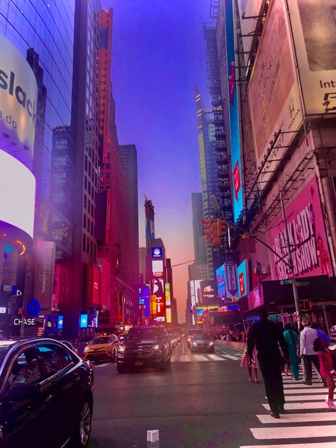 Tiktok Asthetic Picture, Usa Asthetic Picture, Citycore Aesthetic, Asthetic Picture, City Vibes, United State, City Vibe, Collage Making, City Wallpaper