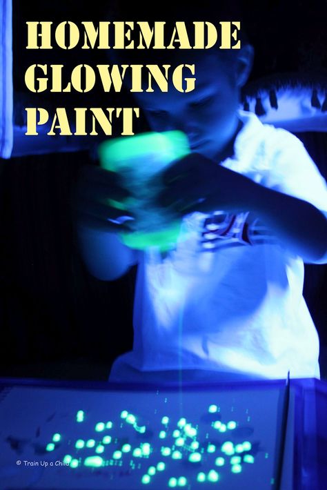 Homemade Glowing Paint ~ School glue yellow highlighter and black light is required. Glow In Dark Paint, Electric Projects, Glow Water, Glow In The Dark Paint, Room On The Broom, Glow Paint, Dark Paint, Train Up A Child, School Glue