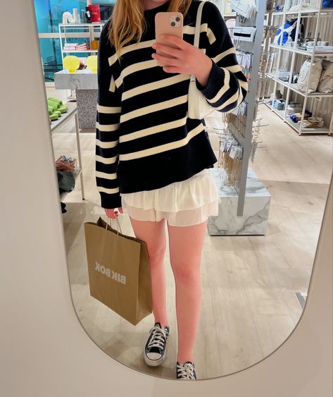 outfit, stockholmsstil, black low converse outfit, white skirt outfit, striped sweater outfit Black Striped Sweater Outfit, Low Converse Outfit, Cut Outfits, Low Converse, White Skirt Outfit, Striped Sweater Outfit, Low Cut Outfit, White Sweater Outfit, White Skirt Outfits