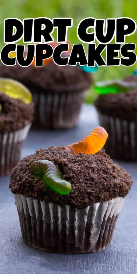 Make any party a hit with easy-to-make Cup of Dirt Cupcakes. They're not only fun but also deliciously adorable! Dirt Pudding Cup, Cup Of Dirt, Dirt Cupcakes, Dirt Pudding Cups, Cupcakes Kids, Dirt Pudding, Cupcakes Halloween, Pudding Cupcakes, Oreo Dirt