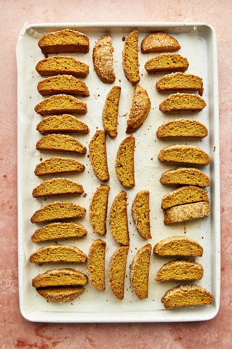 Embrace fall's warm flavors with this pumpkin biscotti recipe! The cookies are perfectly crunchy and hold up well when dipped in a hot drink. Pumpkin Spice Biscotti Recipe, Autumn Biscotti, Pumpkin Biscotti Recipe, Pumpkin Biscotti, Thanksgiving Appetizer, Thanksgiving Appetizer Recipes, Pumpkin Loaf, Autumn Recipes, Biscotti Recipe