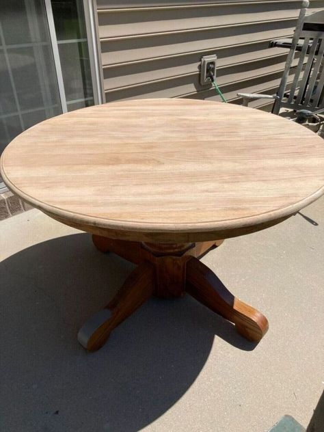 Round Dining Table Color Ideas, Light Oak Kitchen Table, Bleached Table Top, Stain Table Top Diy, Sanding Table Top Diy, Painted Wooden Tables Ideas, Stained Table Top Painted Base, Painted Wood Dining Table, Staining Oak Table