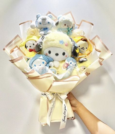 Hello Kitty Plushies, Sanrio Plushies, Hello Kitty Things, Kitty Items, Graduation 2024, Bday Gifts, Kitty Pictures, My Kind Of Love, Cute Birthday Cakes