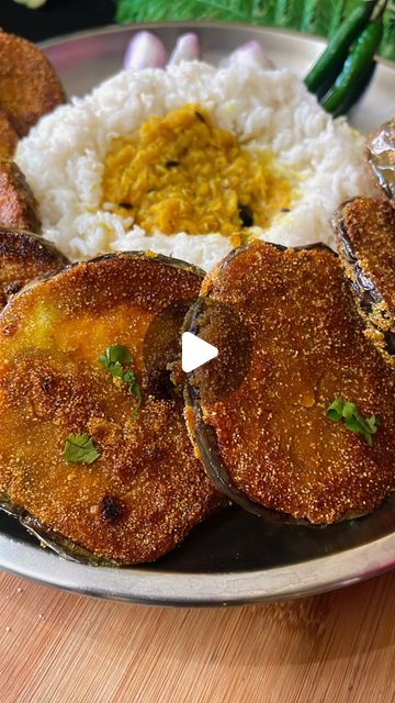 Creation Kitchen on Instagram: "रिस्पी बैगन फ्राई | Crispy Baingan Fry Recipe: Perfectly Crunchy Eggplant Fry #reels

Indulge in the irresistible flavors of this Crispy Baingan Fry recipe! Learn how to transform humble eggplants into crispy and flavorful delights that will tantalize your taste buds. With a golden-brown crunchy coating and tender eggplant inside, this dish is a surefire hit at any meal. Follow along with our easy-to-follow instructions and impress your family and friends with this delicious homemade creation!

#CrispyBainganFry #EggplantRecipe #FriedEggplant #IndianCuisine #VegetarianRecipe #HomemadeFood #Foodie #Delicious #FoodLove #RecipeOfTheDay #FoodInspiration #SimpleRecipe #QuickAndEasy #Tasty #VegetarianFood #HealthyLiving #CookingAtHome #FoodForTheSoul #IndianFood # Eggplant Fry, Brinjal Fry Recipe, Baigan Recipes, Brinjal Fry, Pan Fried Eggplant, Baingan Recipe, Eggplant Fries, Desi Khana, Hebbar's Kitchen