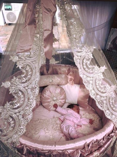 Princess Nursery Aesthetic, Nursery Ideas Princess, Royal Nursery Theme, Princess Baby Room, Coquette Baby Room, Coquette Nursery, Baby Girl Nursery Princess, Princess Crib, Royal Bedroom Princesses Pink