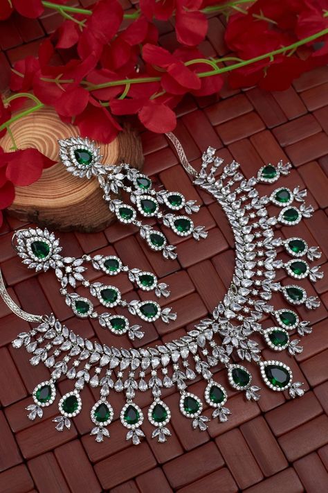 Green Emerald Necklace Indian, Emerald Necklace Set, Diamond Emerald Necklace, Necklace Set Indian Bridal Jewelry, Earrings Kundan, Indian Bridal Jewellery, American Diamond Jewellery, Necklace Set Indian, Studded Necklace