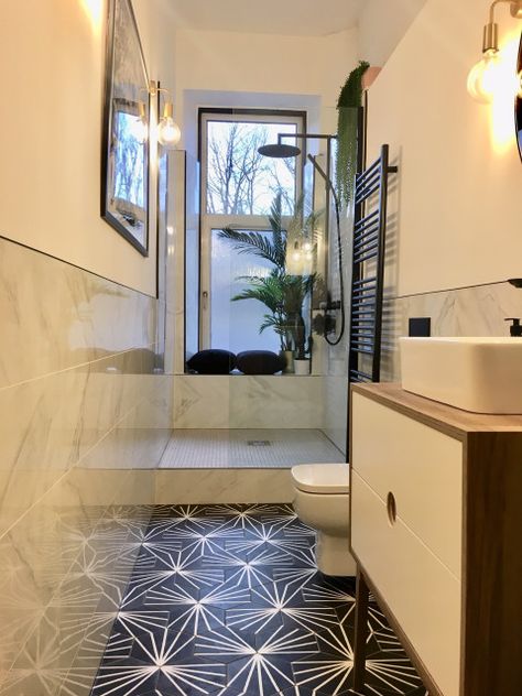 Glasgow Tenement Bathroom - Contemporary - Bathroom - Glasgow - by Create Bathroom and Kitchen Studio, Glasgow | Houzz UK Tenement Bathroom, Glasgow Tenement, Bathroom Contemporary, Kitchen Studio, Small Bathroom Makeover, Studio Kitchen, Contemporary Bathrooms, New Flat, Contemporary Bathroom