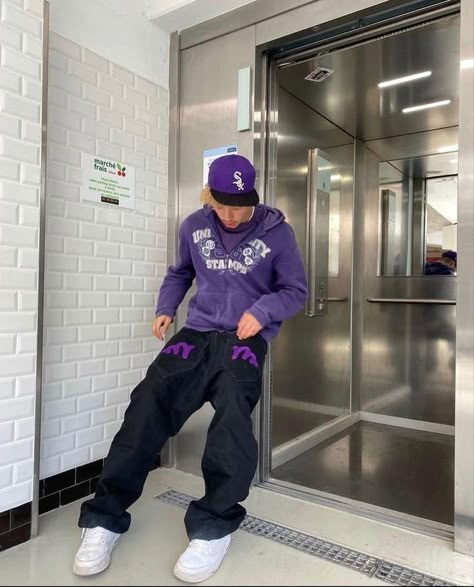 Y2k Outfits Men, Purple Streetwear, Streetwear Inspiration, Trendy Boy Outfits, Black Men Street Fashion, Y2k Men, Dope Outfits For Guys, Men Street Fashion, Mens Trendy Outfits