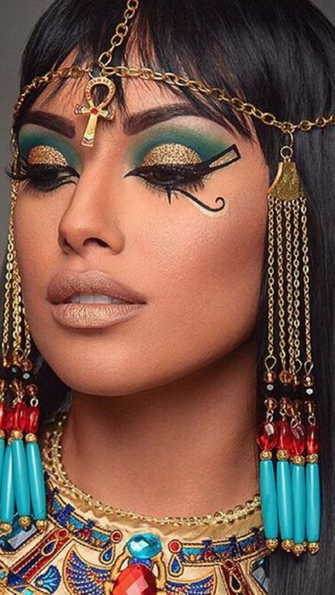 Maquillaje Egipto Cleopatra Make-up, Egypt Makeup, Egyptian Eye Makeup, Cleopatra Makeup, Fantasy Make-up, Egyptian Makeup, Starověký Egypt, Halloweenský Makeup, Makeup App